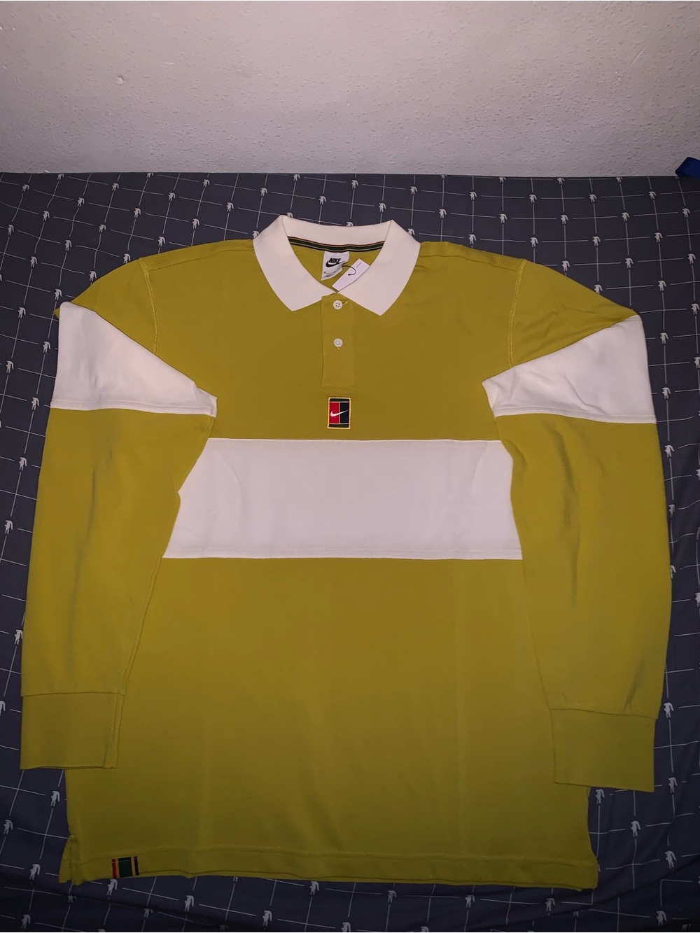 Nike Court Heritage Long Sleeve Polo Saffron Quartz/ Sail Size: Medium